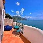 Отель Bossa Amalfi 3*