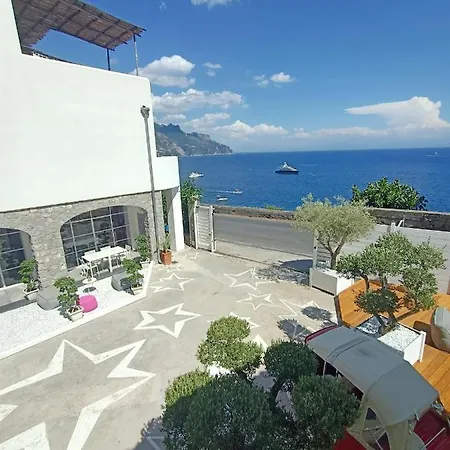 מלון Bossa Amalfi 3*