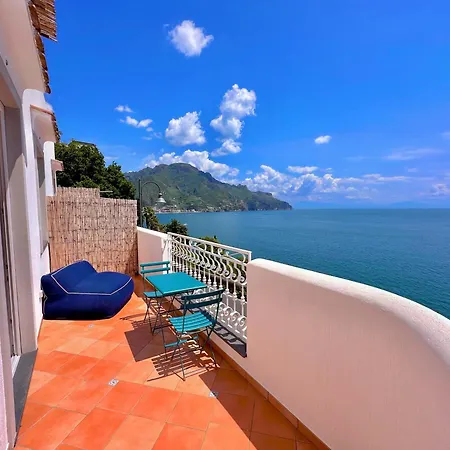 Otel Bossa Amalfi 3*