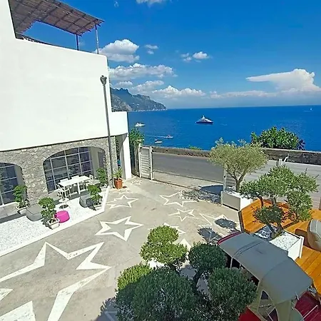 Bossa Amalfi 3* ラヴェッロ