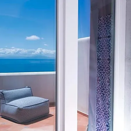 Bossa Amalfi 3*