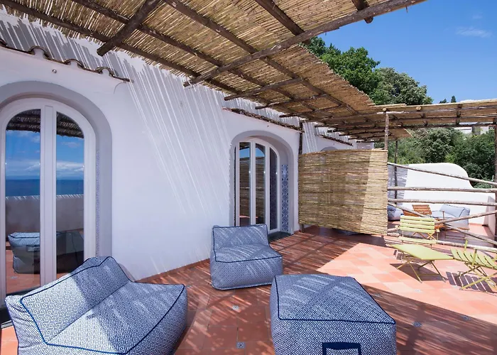 Bossa Amalfi 3*